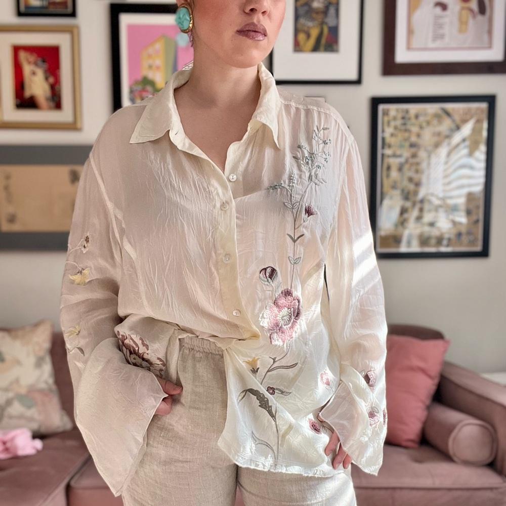 J. Jill Sheer Embroidered Flowers Rayon Blouse Shirt